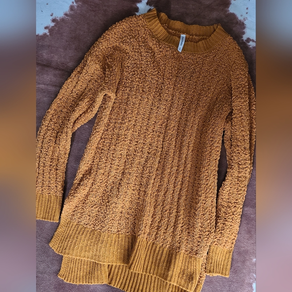 Long high low sweater